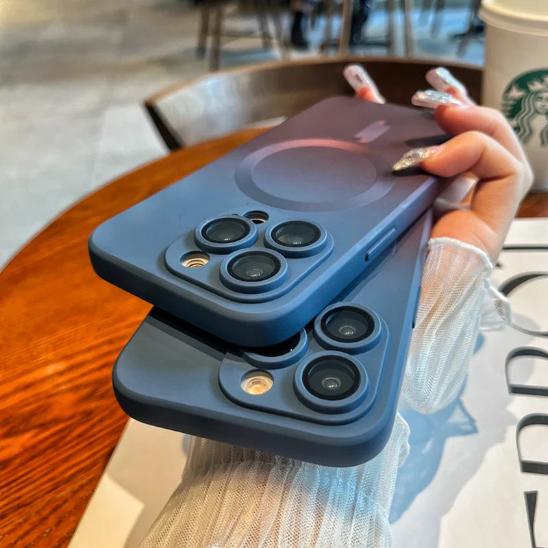 Case Para iPhone plock ultra Slim  Capinha iPhone 11 PRO, 11 PRO MAX, 12, 12PRO, 12PRO MAX, 13, 13PRO ,13PRO MAX, 14, 14PRO, 14PRO MAX.