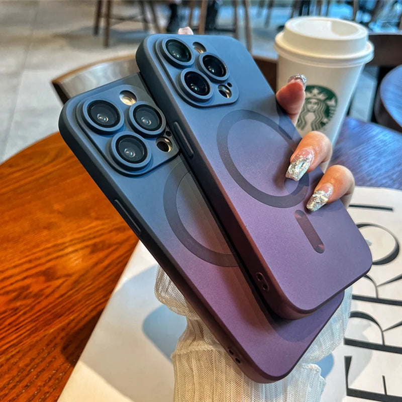 Case Para iPhone plock ultra Slim  Capinha iPhone 11 PRO, 11 PRO MAX, 12, 12PRO, 12PRO MAX, 13, 13PRO ,13PRO MAX, 14, 14PRO, 14PRO MAX.