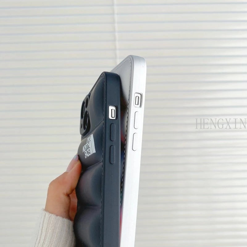 Case Jaqueta Macia À Prova De Choque P/ iPhone do 11 ao 15 Pro Max LEVE 2 E PAGUE 1
